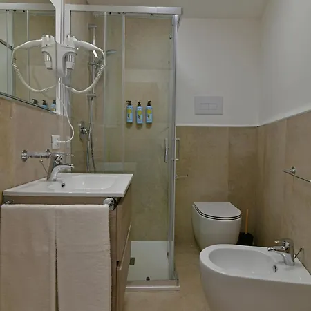 Apartment Sabatino Piazza Castelnuovo - Politeama