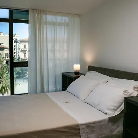 Sabatino Piazza Castelnuovo - Politeama * باليرمو